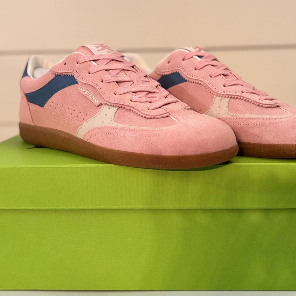 Sam Edelman Lolita Pink and Blue Sneakers size 9.5 NEW IN BOX SOLD OUT COLOR!!! - Picture 1 of 6